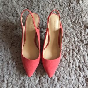 4 for $25.00 Slingback heels - Size: 39 (Size:8)